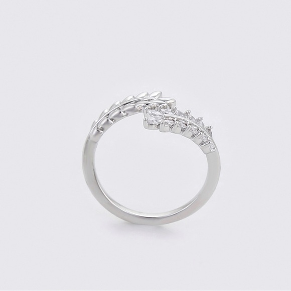 Platinum Plated Spike Adjustable Ring Waterproof Jewelry - Picture 10 of 15